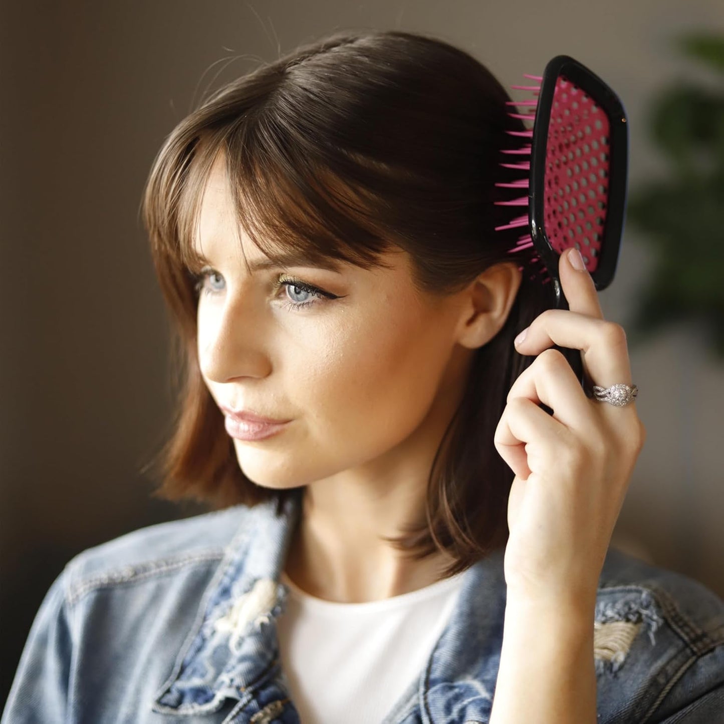 Detangling Hair Brush – DuoFlex Bristles for Wet & Dry Hair