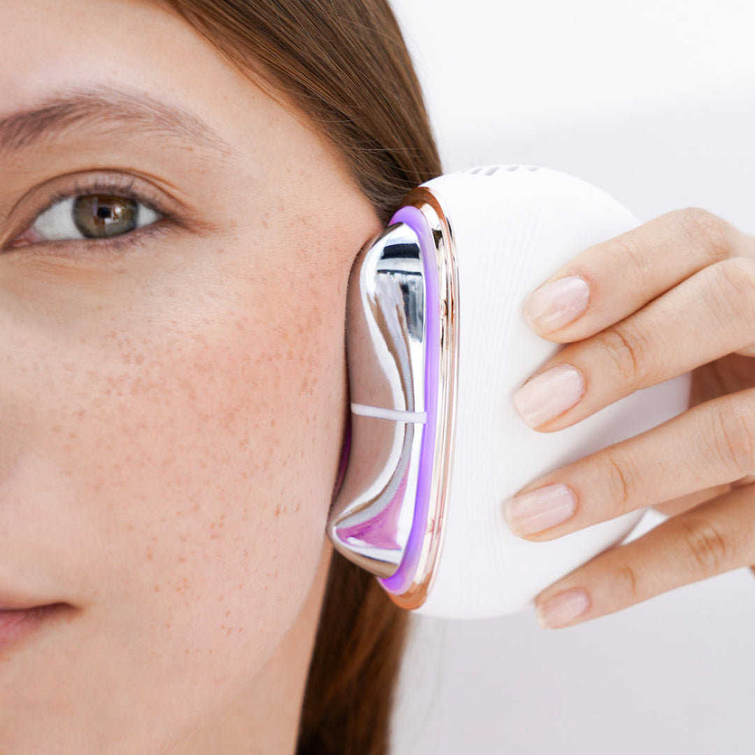 Sculptress Guasha Tool – Cooling & Warming with LED
